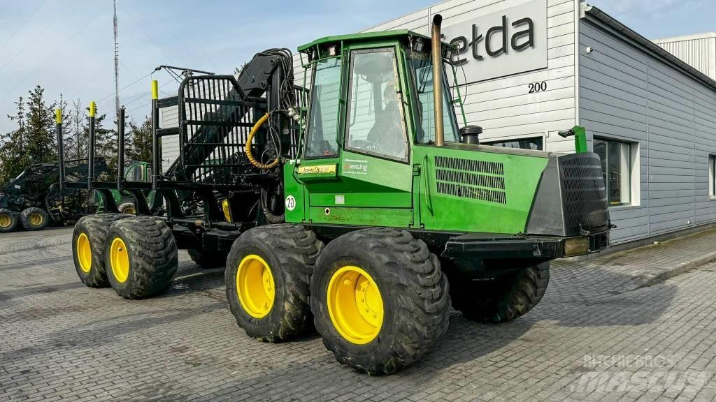 John Deere 1110 D Форвардери