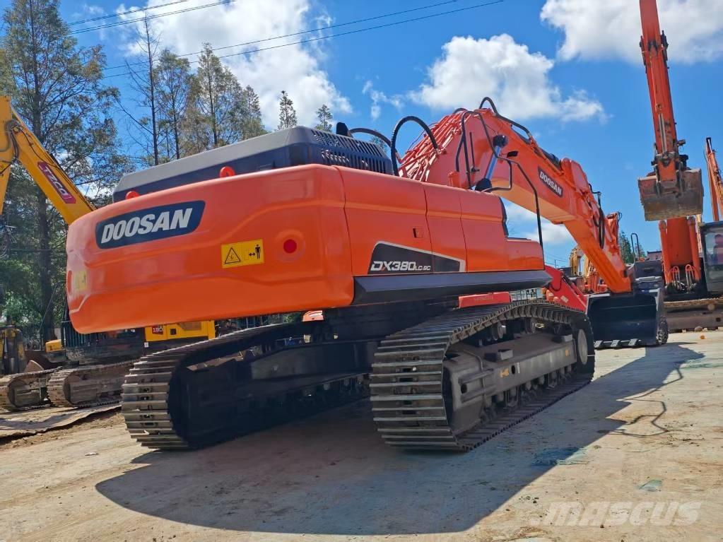 Doosan DX380LC-9 Екскаватори-амфібії