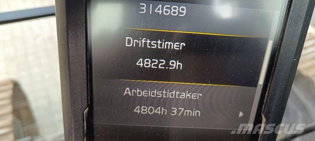 Volvo EC300EL HYBRID Гусеничні екскаватори