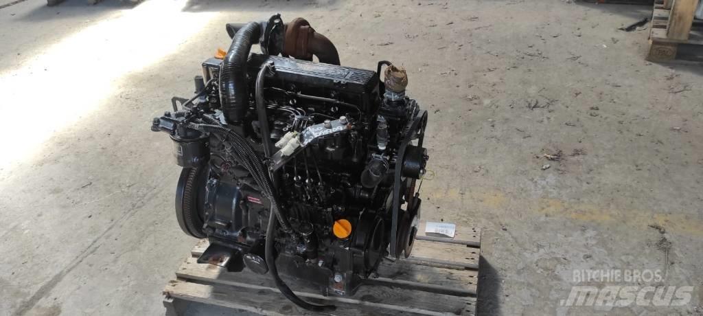 Yanmar 4TNE100 Двигуни