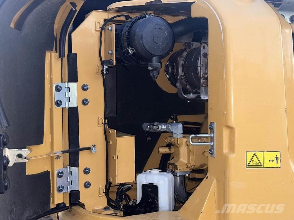 CAT 308E2CR Середні екскаватори 7т. - 12т.