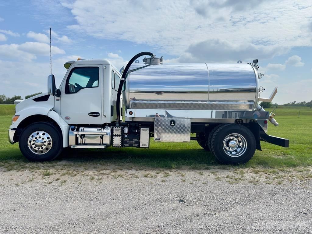 Kenworth T 280 Комбі/Вакуумні вантажівки