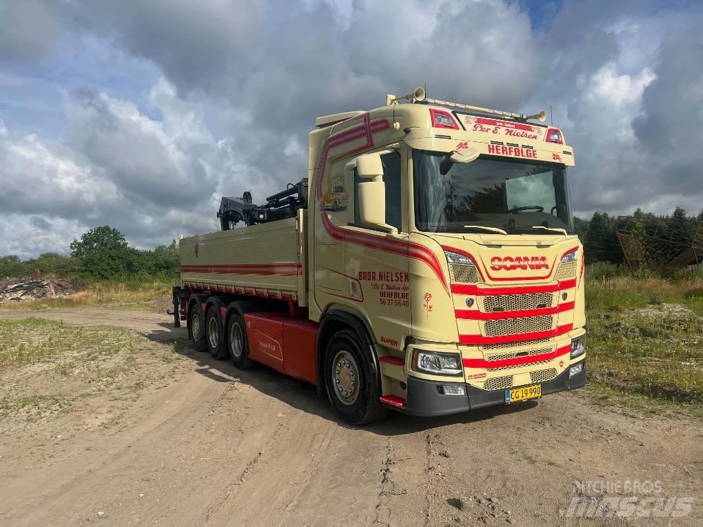 Scania R 520 Tridem Автокрани