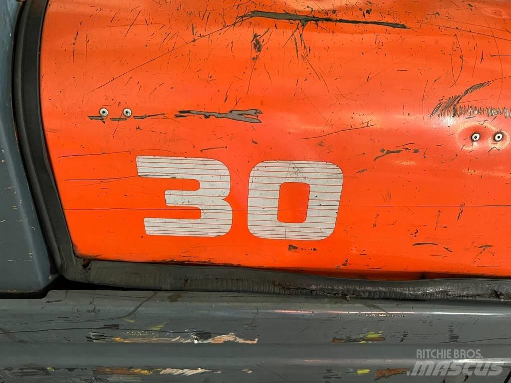 Toyota 02-6 FG F 30 Газові навантажувачі