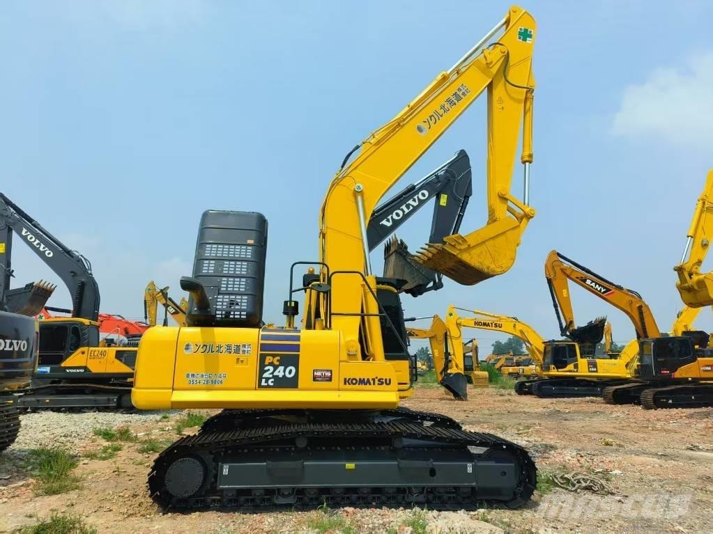 Komatsu PC 240-8 Середні екскаватори 7т. - 12т.