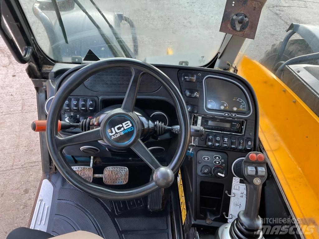 JCB 536-70 AGRI PRO Телескопічний навантажувач