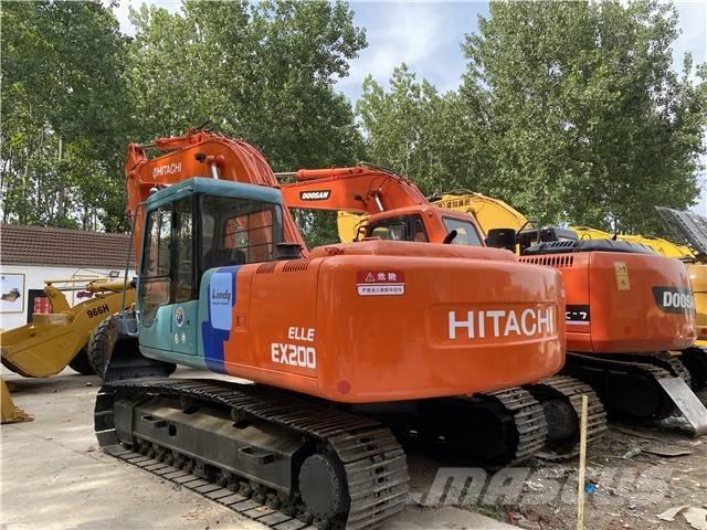 Hitachi EX200-3 Гусеничні екскаватори