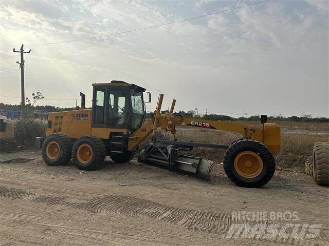 XCMG GR215 Грейдери