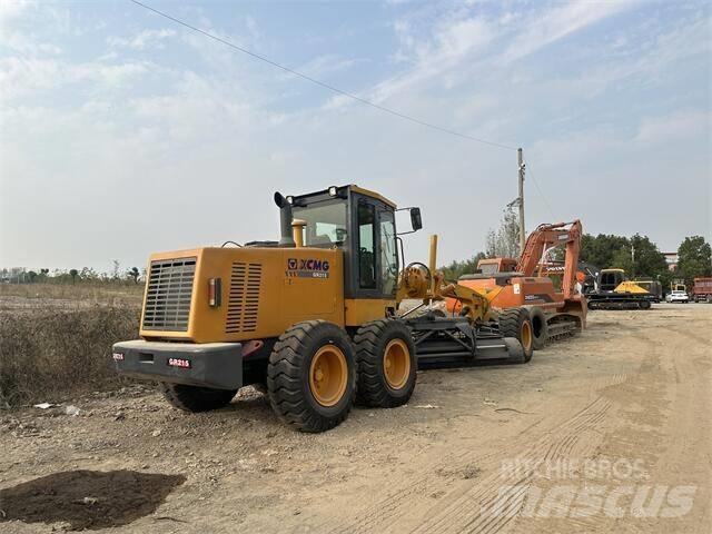 XCMG GR215 Грейдери