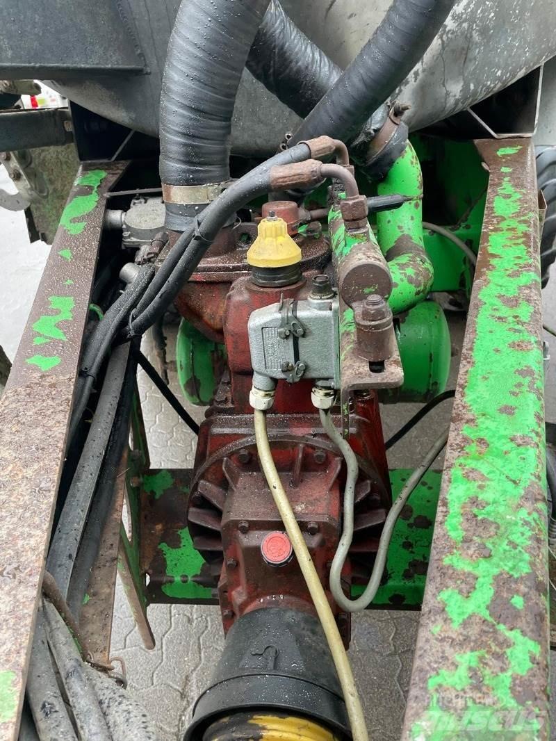 Joskin 12500 TS Розсіювачі гною