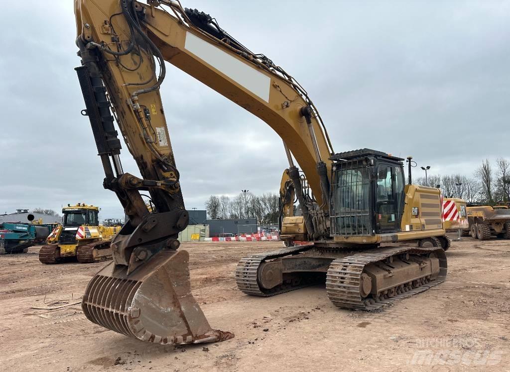 CAT 336 Гусеничні екскаватори