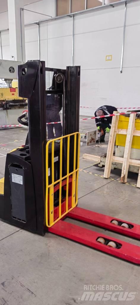 Hyster S 1.2 Ручний візок