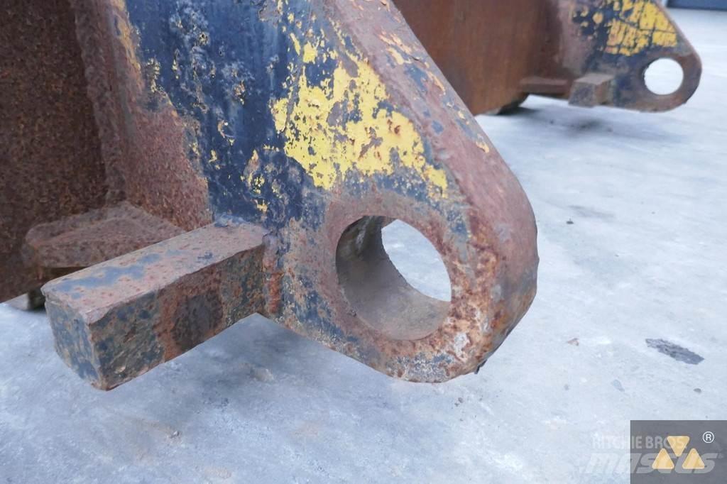 CAT 966/972 Forks Транспорт - Інші