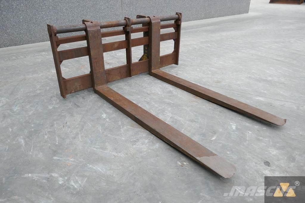 CAT 966/972 Forks Транспорт - Інші