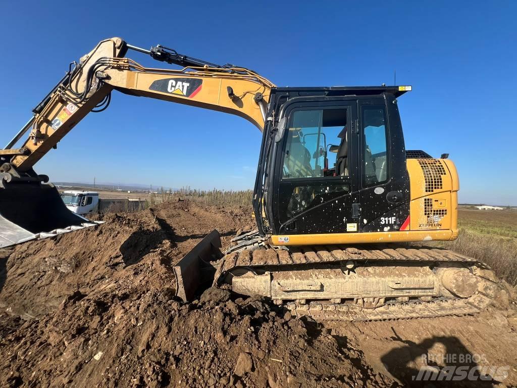 CAT 311 FL Гусеничні екскаватори