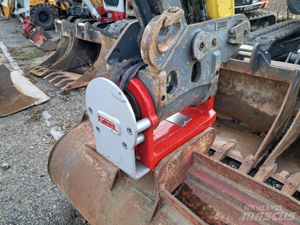 Neuson 8003 Середні екскаватори 7т. - 12т.