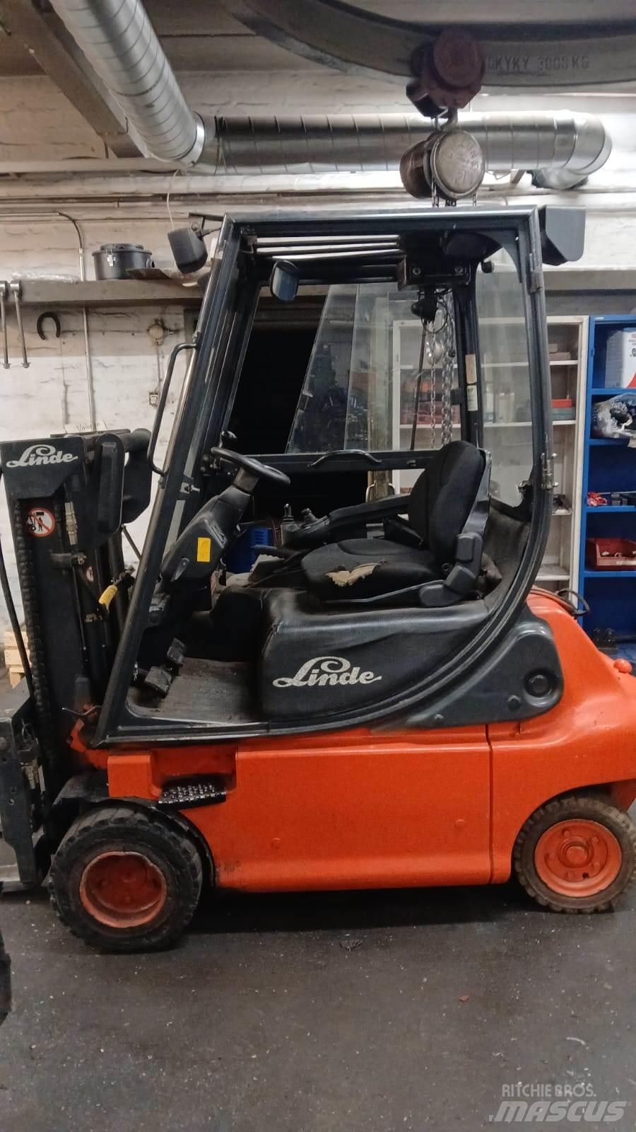 Linde E20P-02 Електронавантажувачі