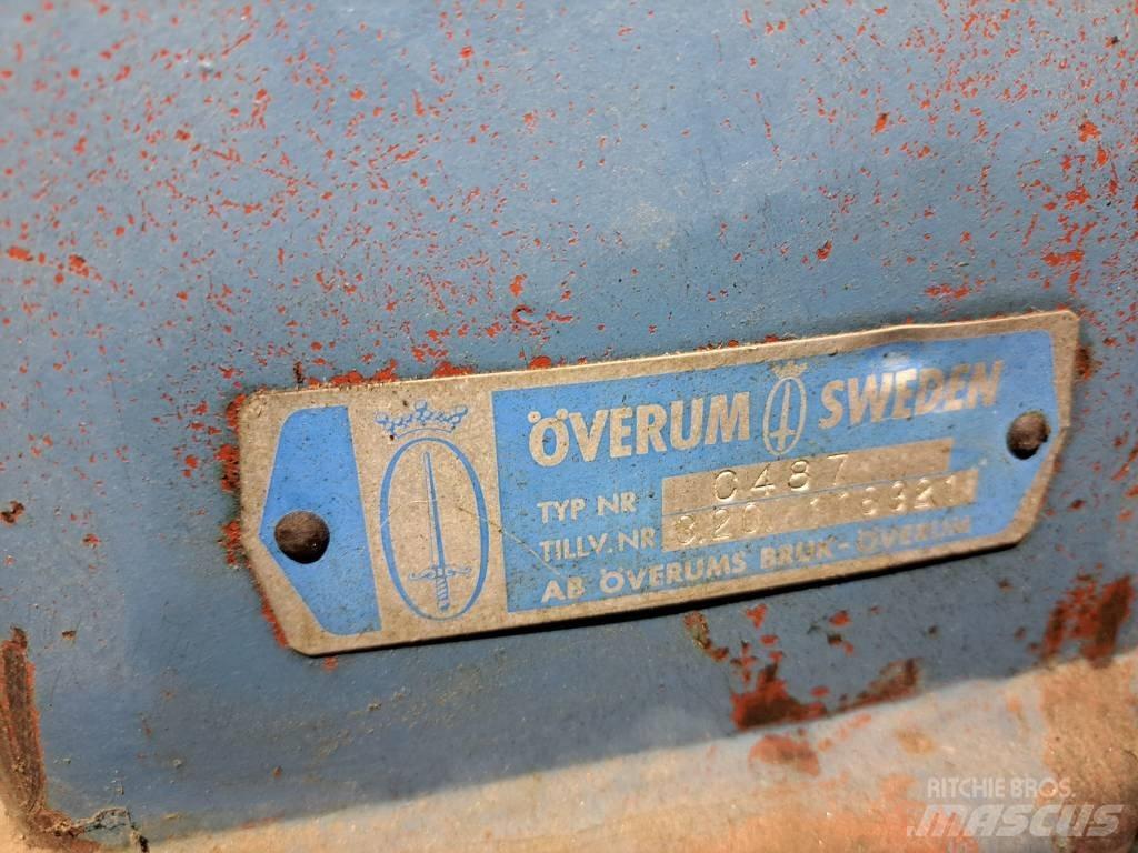 Överum C 487 Звичайні плуги