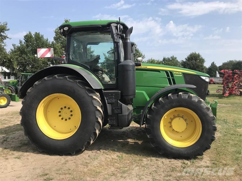John Deere 7310R Трактори