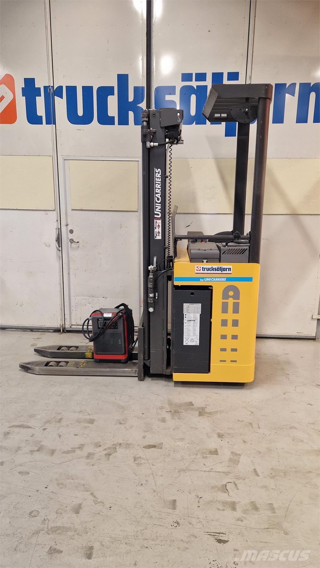 Atlet A160SDTFVHSN Самохідні електроштабелери