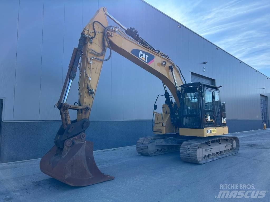 CAT 325 FL CR Гусеничні екскаватори