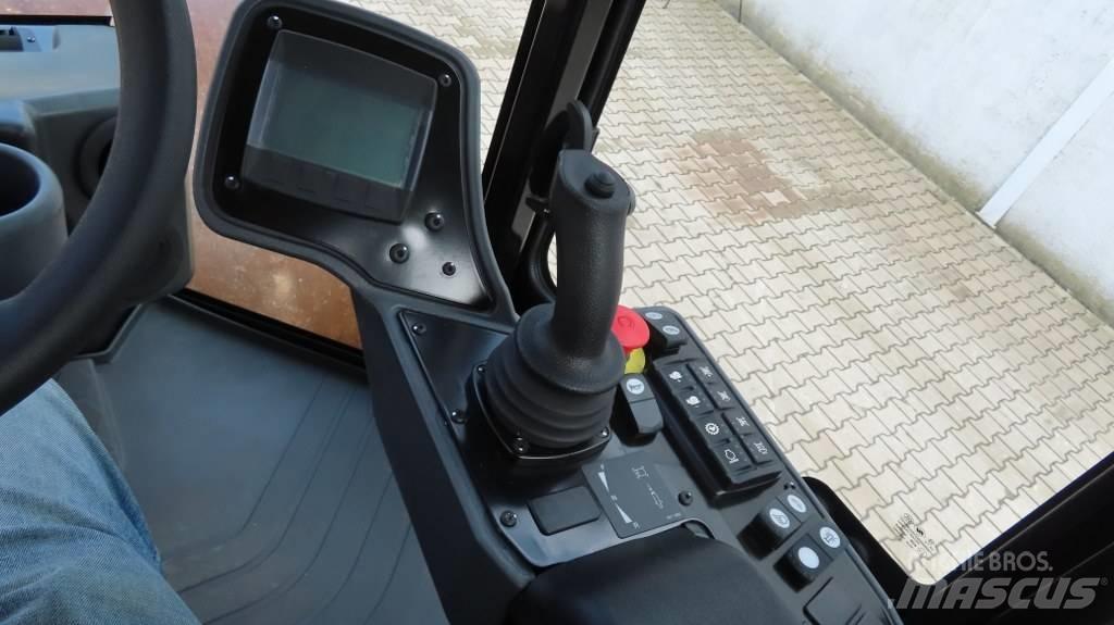 CAT CS 74 B Грунтові котки