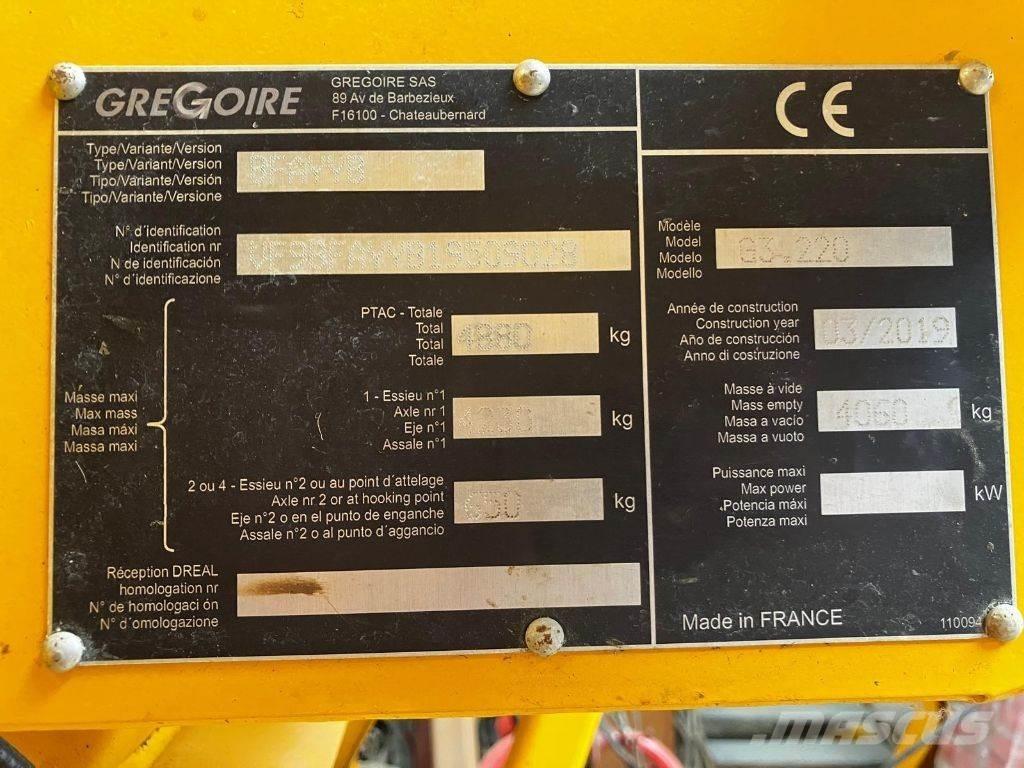 Gregoire G3.220 Збиральна машина для винограду
