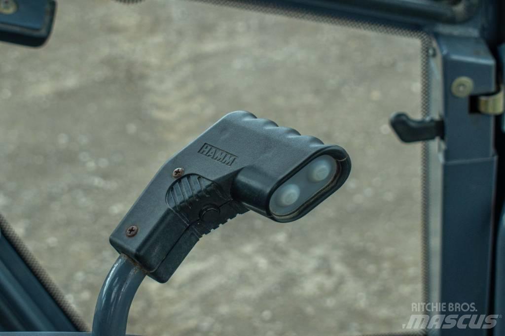 Hamm HD 110 Котки тротуарні
