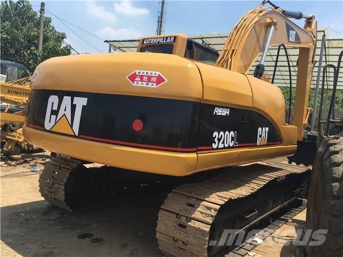 CAT 320 C L Гусеничні екскаватори