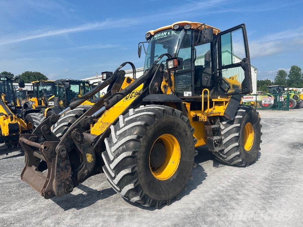 JCB 426 E Фронтальні навантажувачі