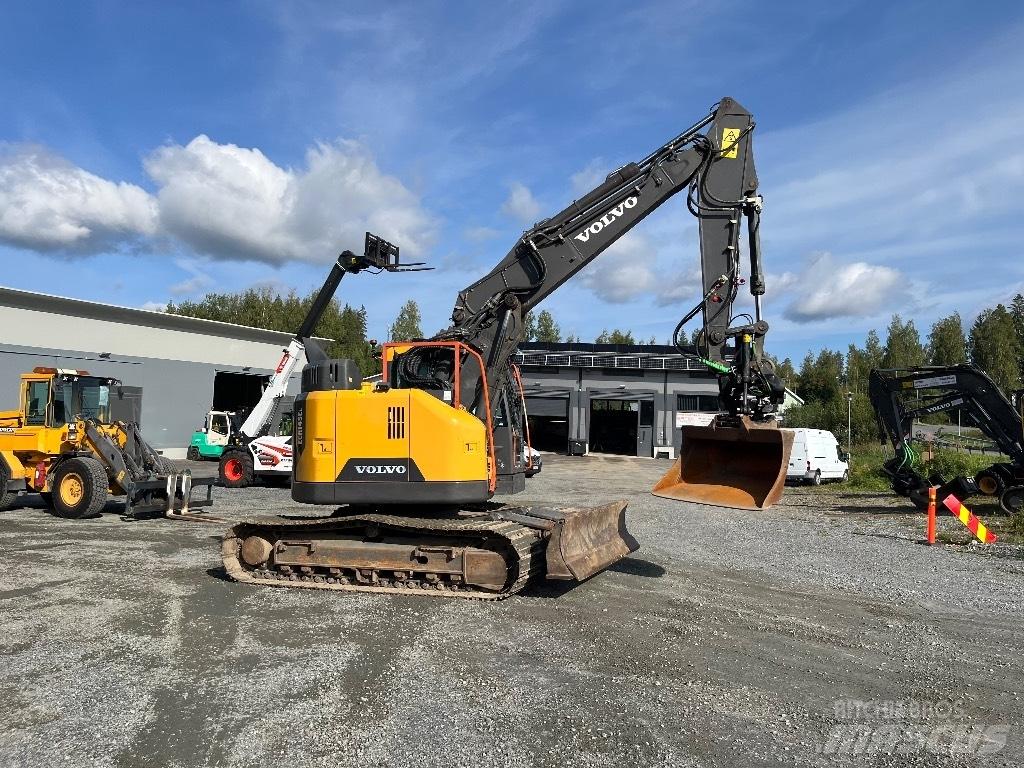 Volvo ECR 145 EL Гусеничні екскаватори