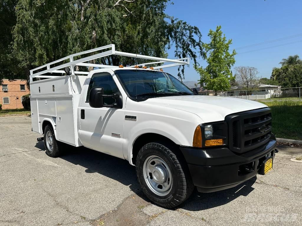 Ford F 350 Пікапи / Бічне розвантаження