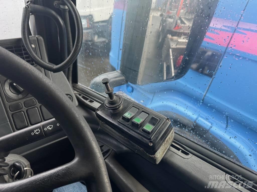 Scania P94DB Сміттєвози