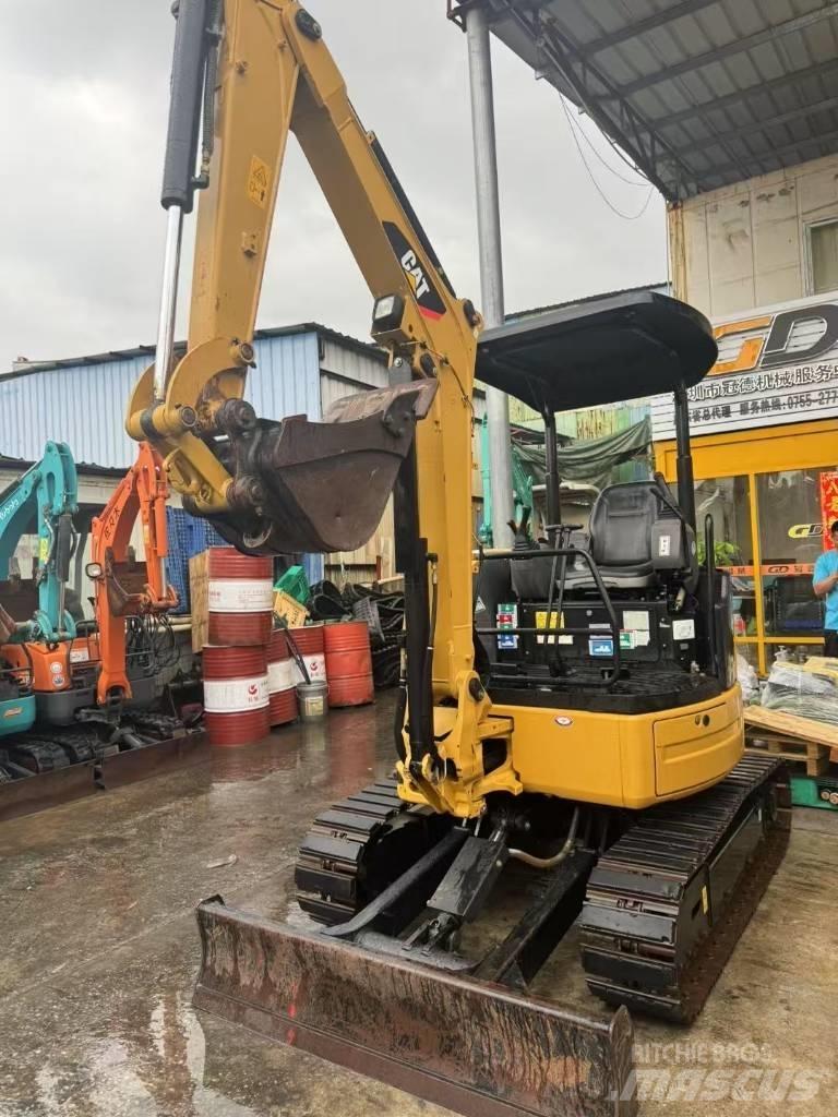 CAT CAT303ECR Міні-екскаватори < 7т