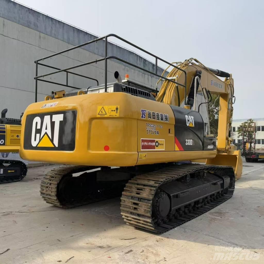 CAT 330D2L Гусеничні екскаватори