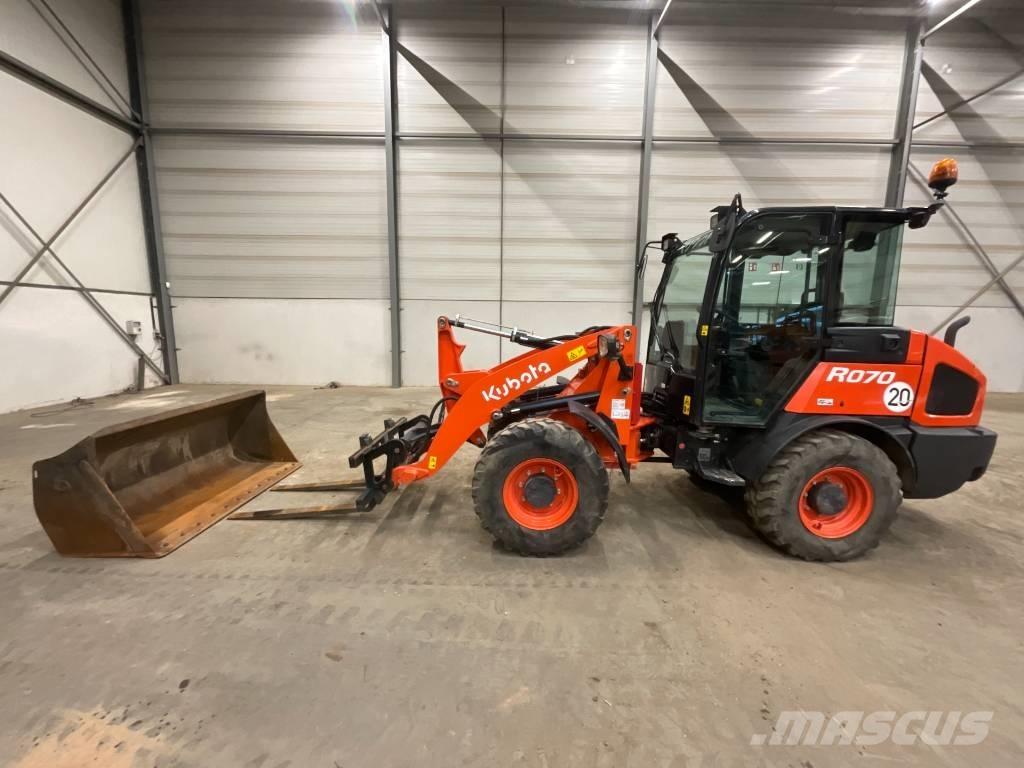 Kubota R 070 Фронтальні навантажувачі