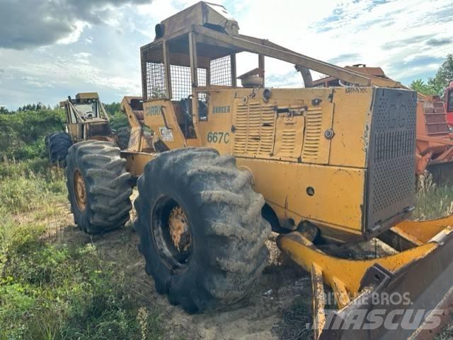 Ranger 667 Трельовочні трактора