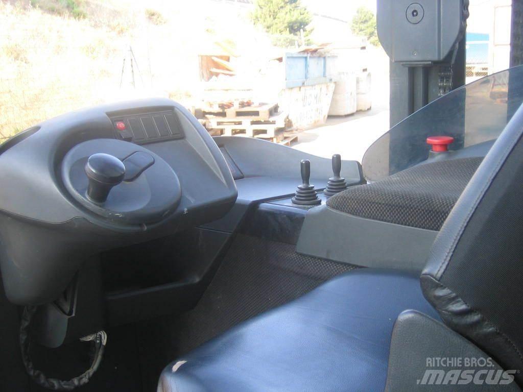 Linde R14 03 Річ-трак із високим підйомом