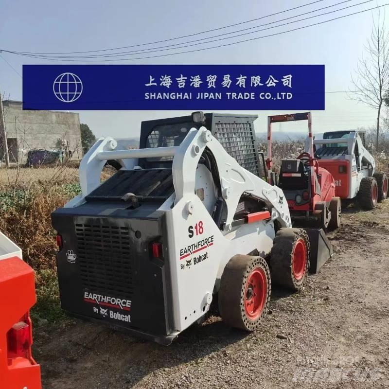 Bobcat S 130 Міні-навантажувачі