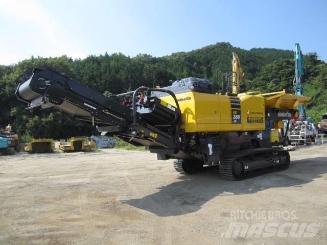 Komatsu BR380JG-3 Мобільні дробарки
