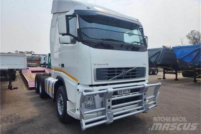 Volvo FH Вантажівки / спеціальні