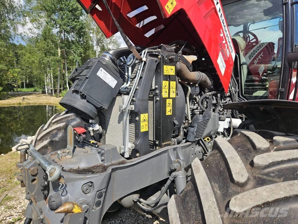 Massey Ferguson 7718 Трактори