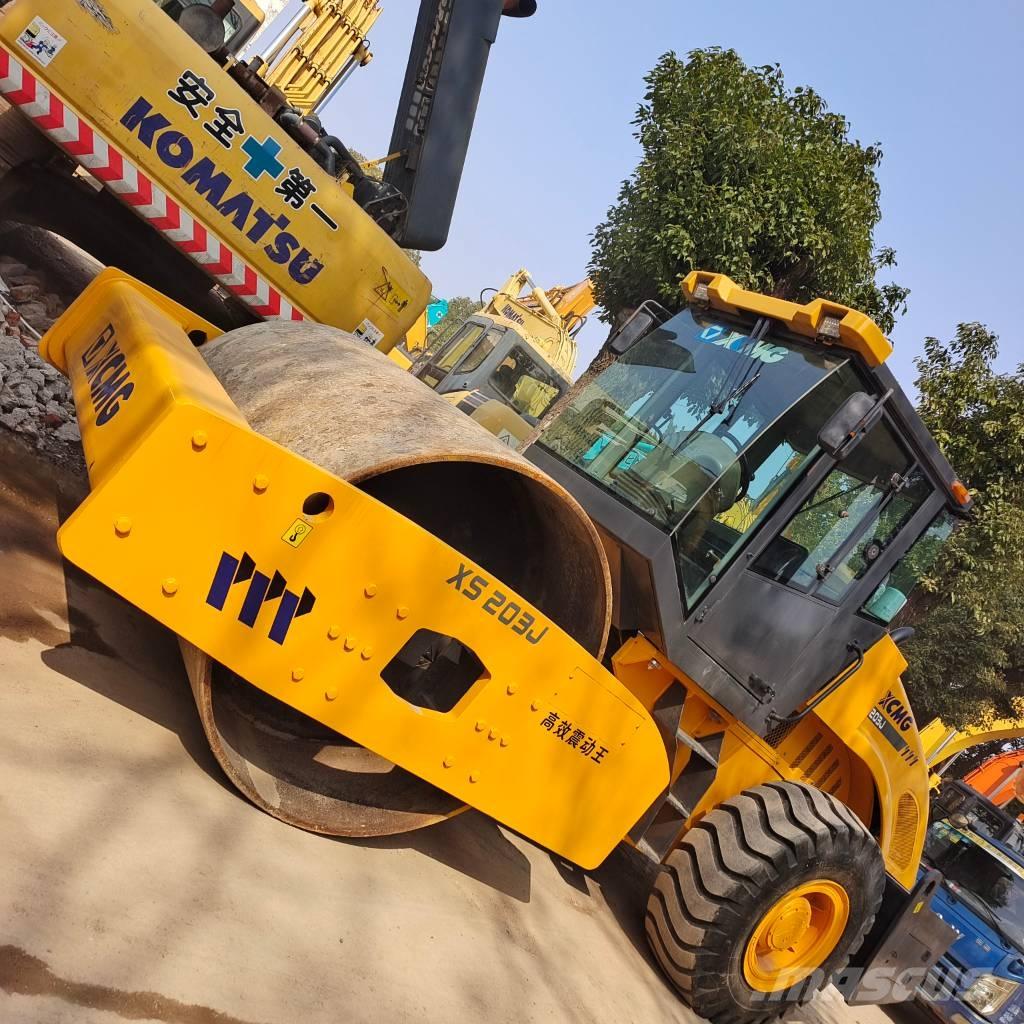 XCMG XS 202 J Грунтові котки