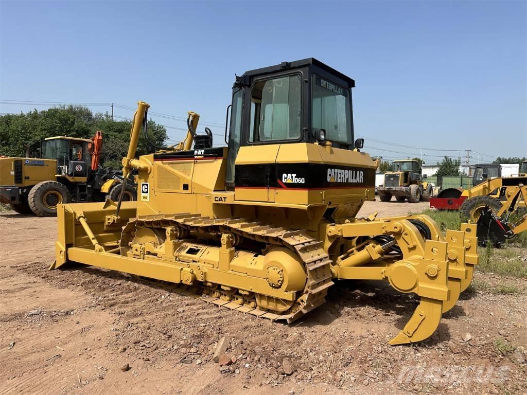 CAT D 6 G Гусеничні бульдозери