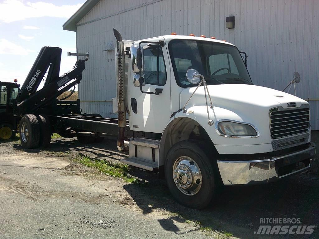 Freightliner M2 Шасі з кабіною