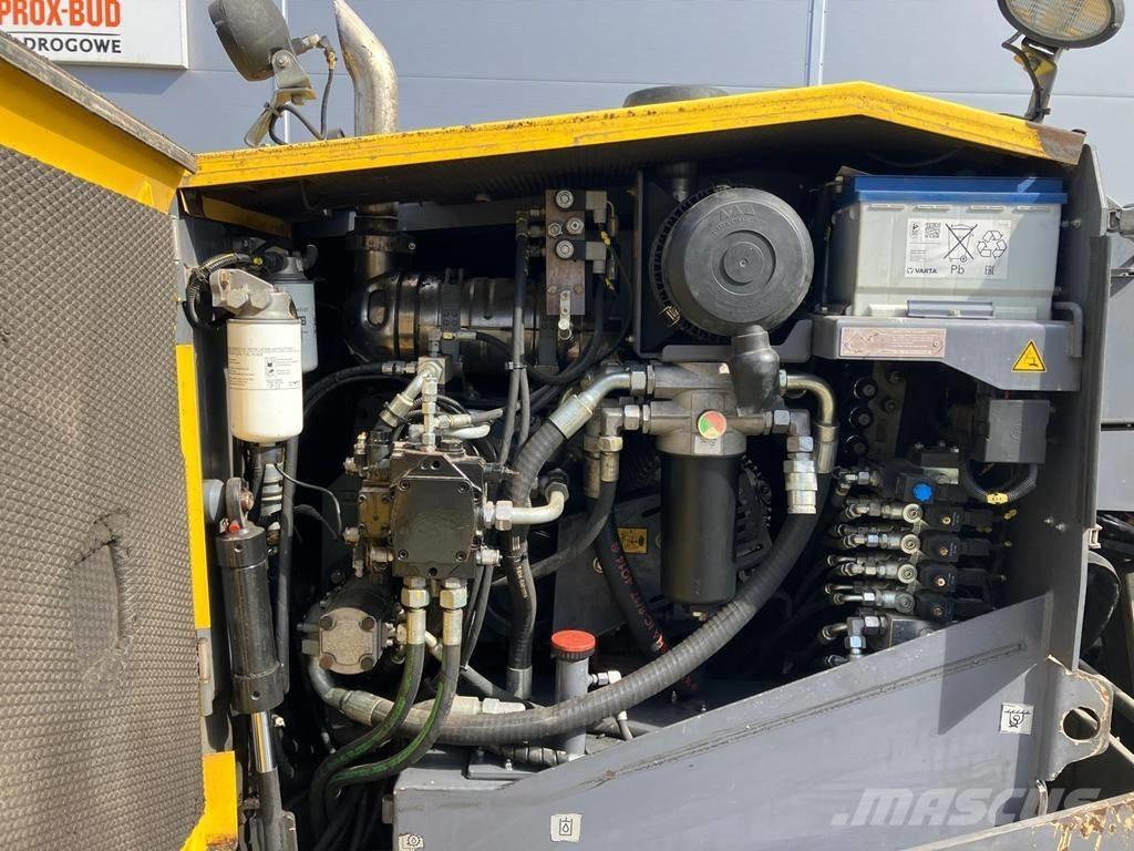 Dynapac F 1200 CS Асфальтовкладачі