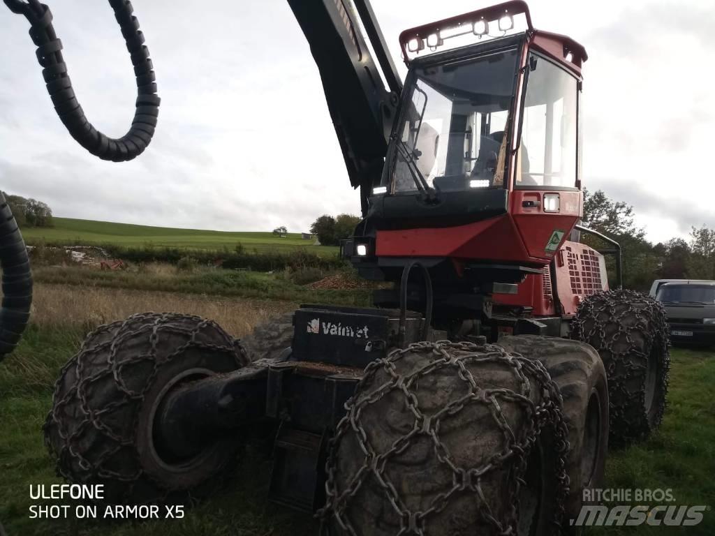 Komatsu 911 Харвестери