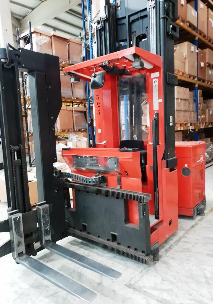 BT CTX 1300 Вантажник для вузьких проходів