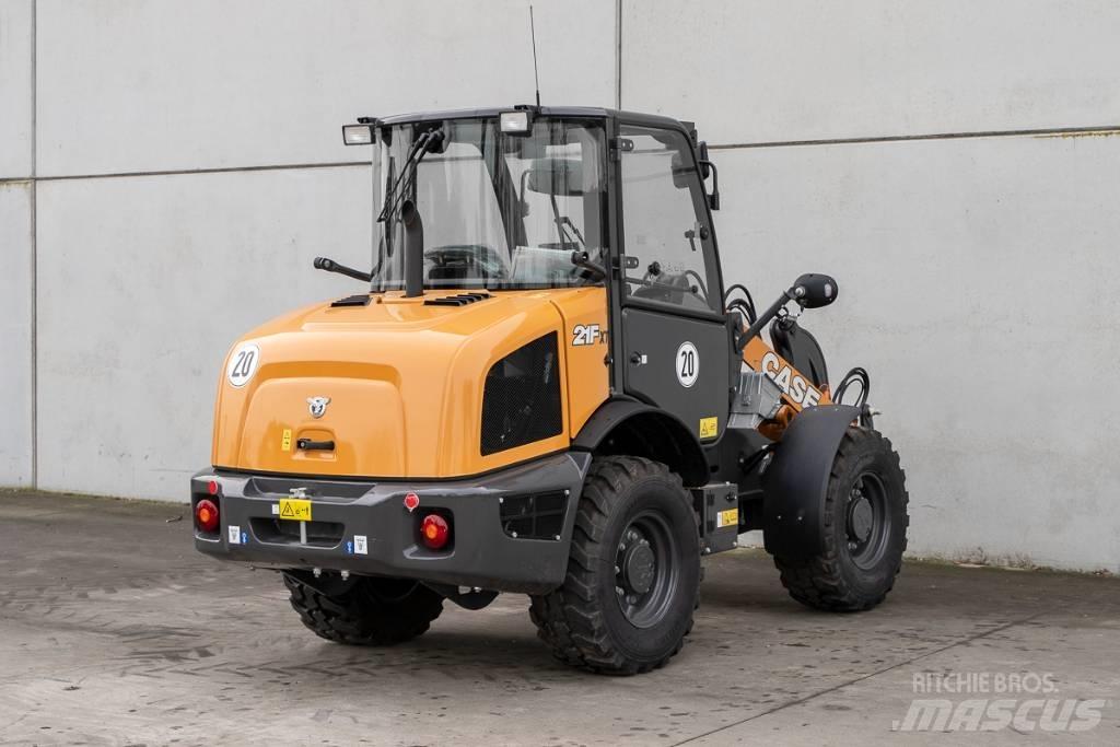 CASE 21 F XT Фронтальні навантажувачі