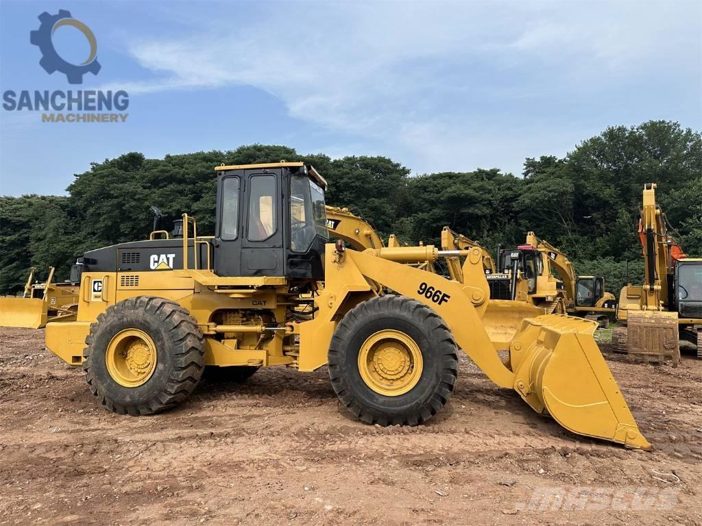 CAT 966 F Фронтальні навантажувачі